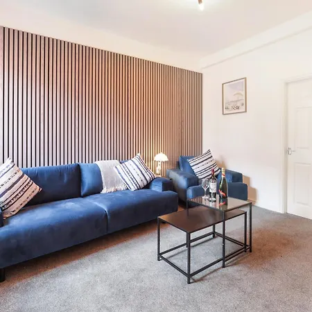 The Skippers Rest Coastal Holiday home *